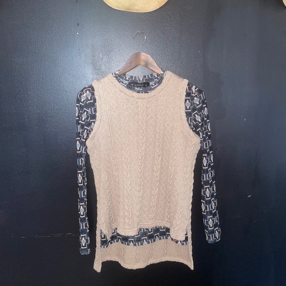 Sweater top mesh under shirt